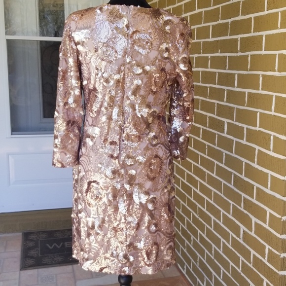 Epique Moi Dress - Picture 4 of 6